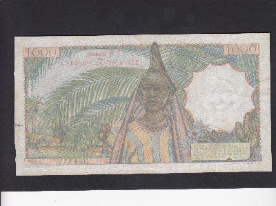 Beschrijving achterzijde: WOMAN